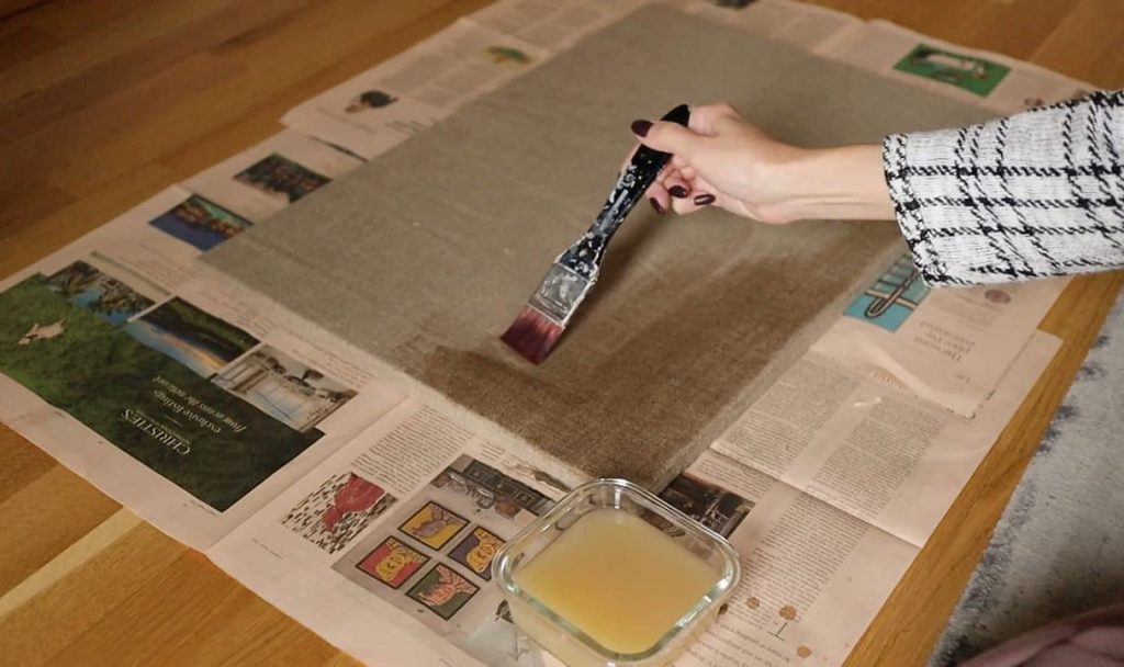 sizing canvas with rabbit skin glue
